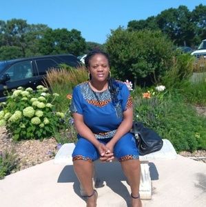 Meet your Posher, Miya